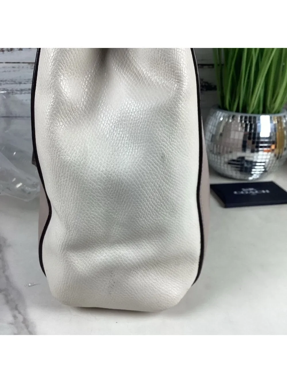 Coach Minetta‎ toupe bag White exotic leather hand shoulder purse
